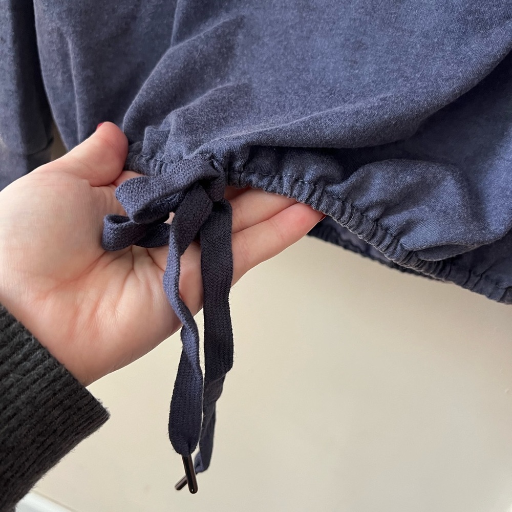 Women’s Navy Blue White Willow Pullover Sweatshirt with Synched Waist Detail - Picture 2 of 4